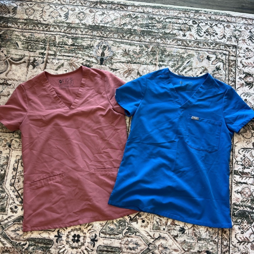 FIGS XS Tops Bundle